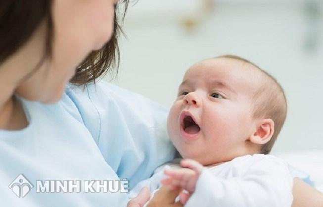 Không có giấy khai sinh của con có được hưởng bảo hiểm thai sản không?